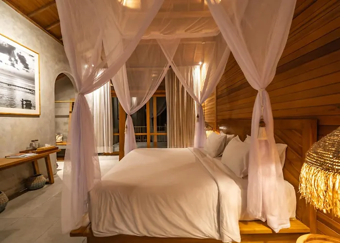 Amrani Diamond & Pool Villa Tanglad
