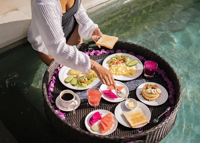 Amrani Diamond & Pool Villa