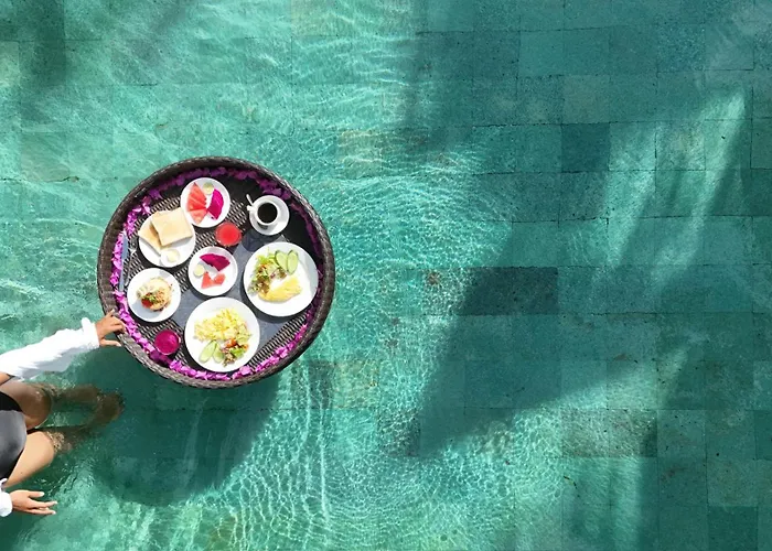 Amrani Diamond & Pool Villa *